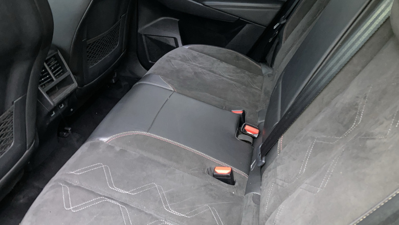 DS 7 Crossback 1.5 BlueHDi Performance Line 5dr Diesel 